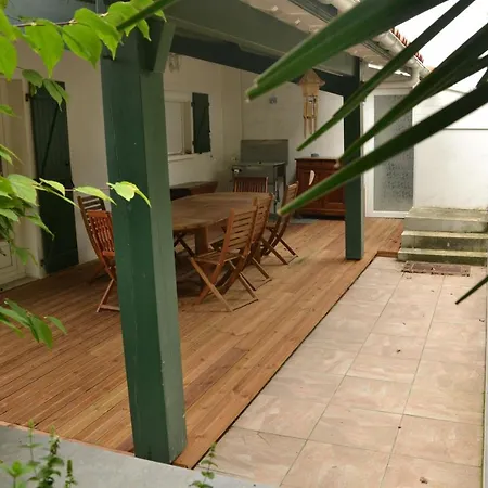 Maison Basque Avec Piscine Lahonce Exterior foto