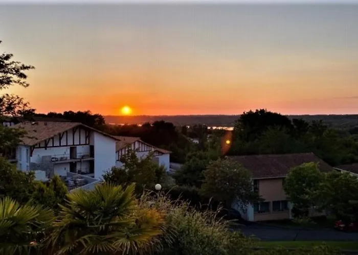 Maison Basque Avec Piscine